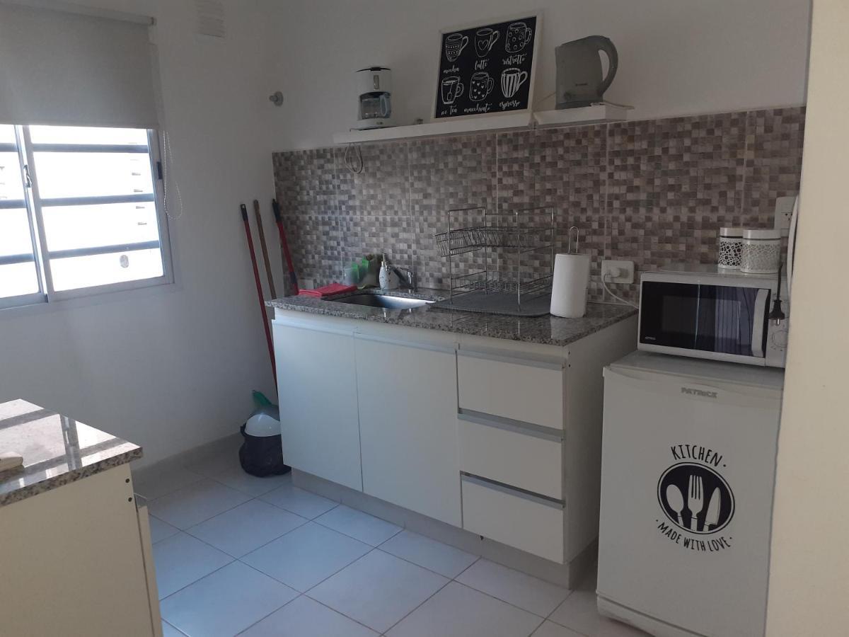 Departamento Witcomb Con Estacionamiento Apartment Bahia Blanca Luaran gambar