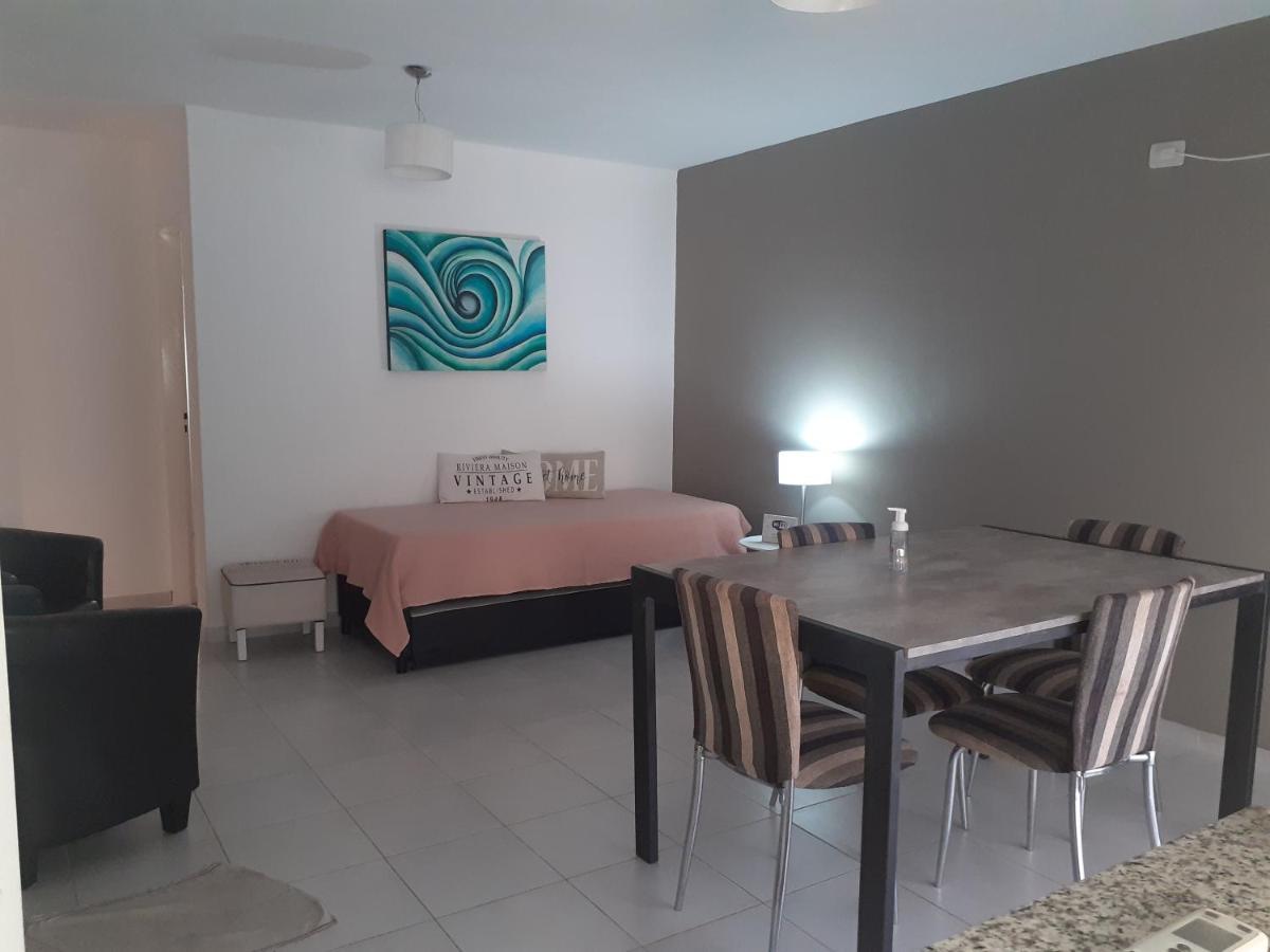Departamento Witcomb Con Estacionamiento Apartment Bahia Blanca Luaran gambar
